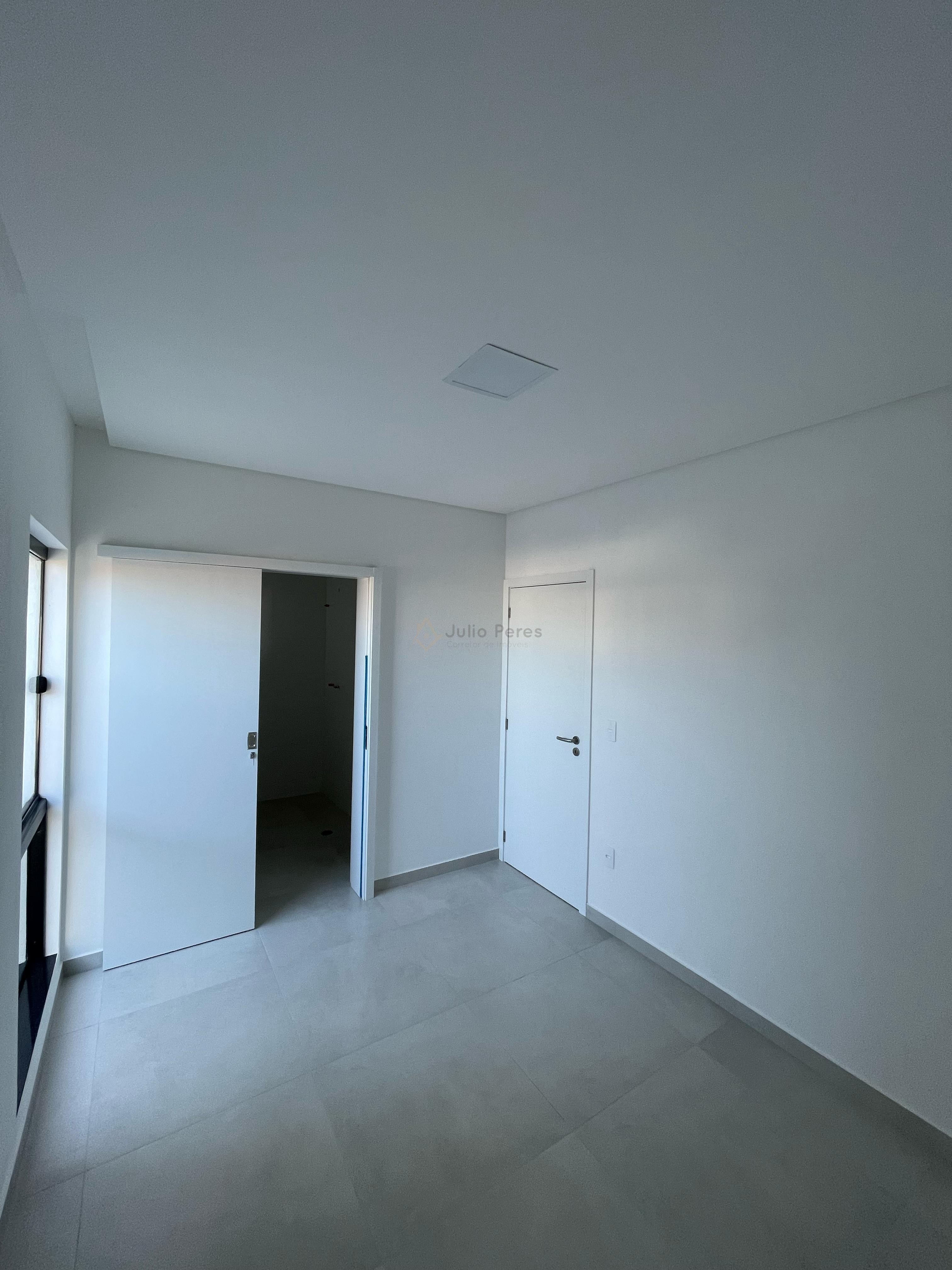 Apartamento 2 suítes para Venda no bairro CENTRO em Camboriú