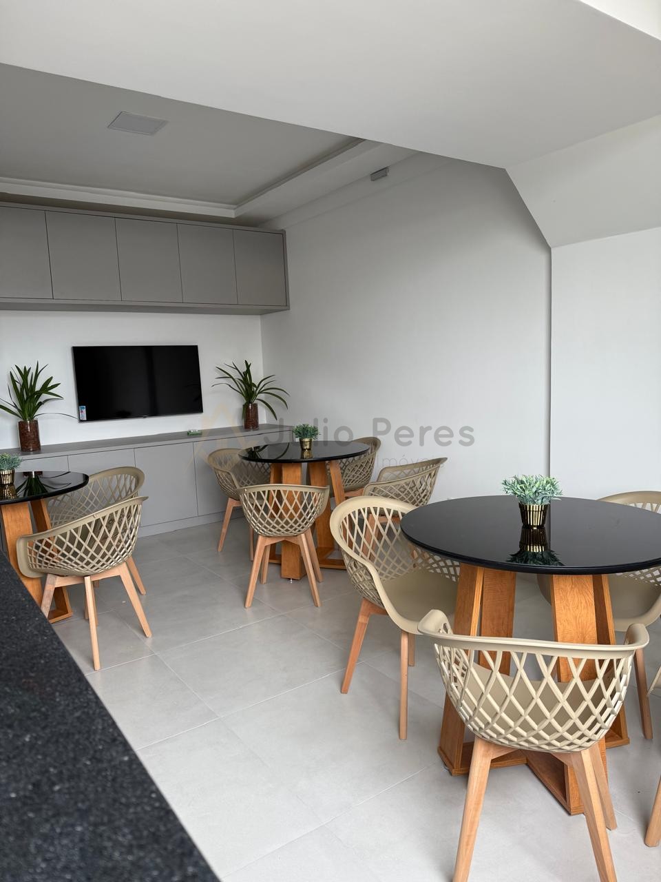 Apartamento 2 suítes para Venda no bairro CENTRO em Camboriú