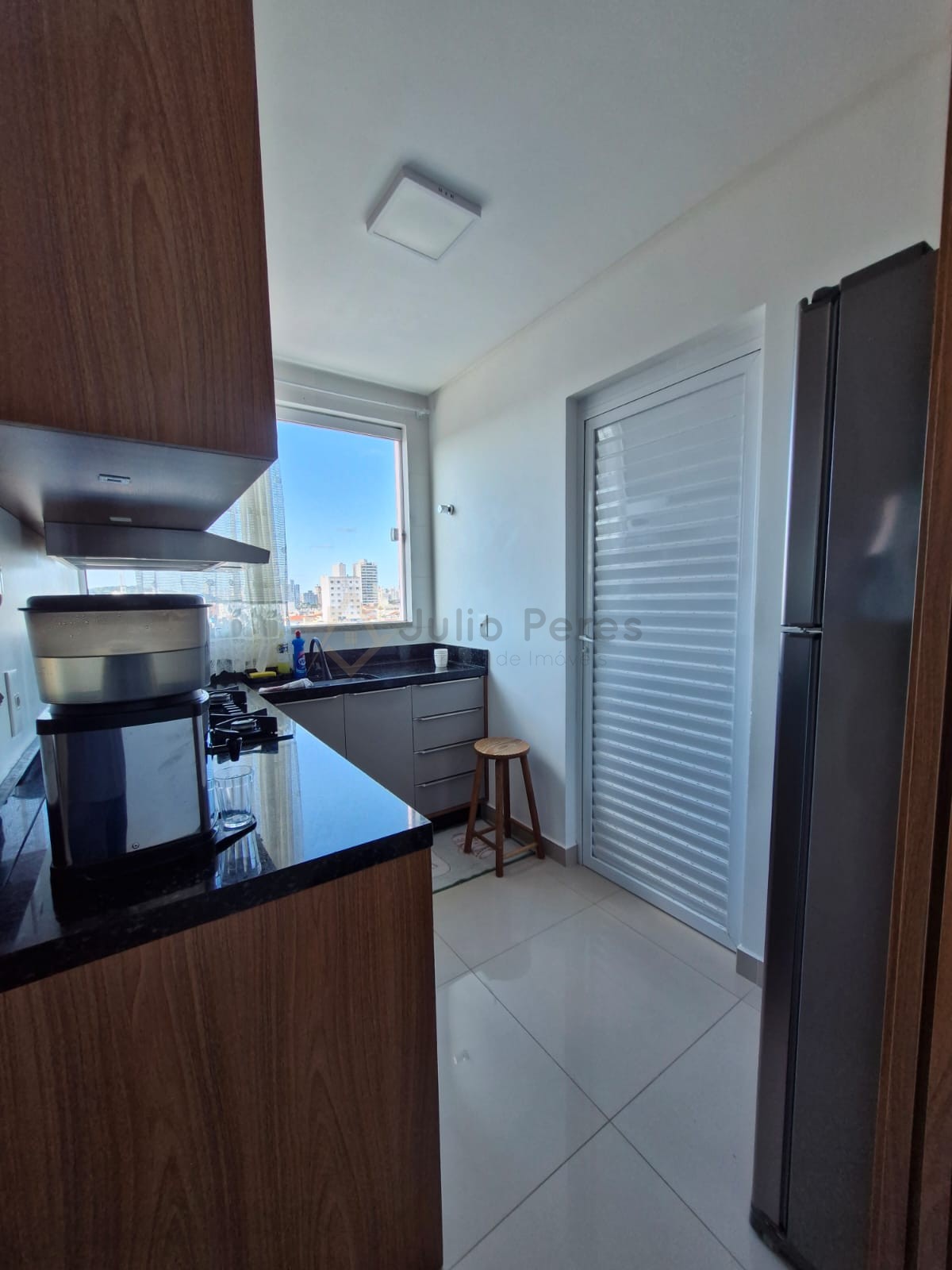 Apartamento no bairro Lídia Duarte em Camboriú