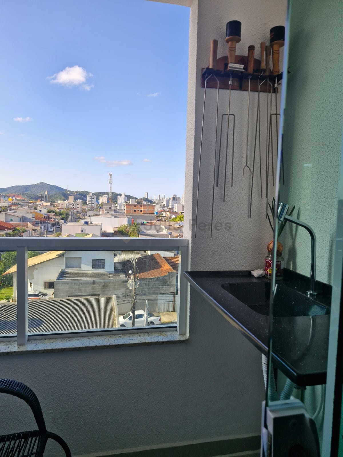 Apartamento no bairro Lídia Duarte em Camboriú